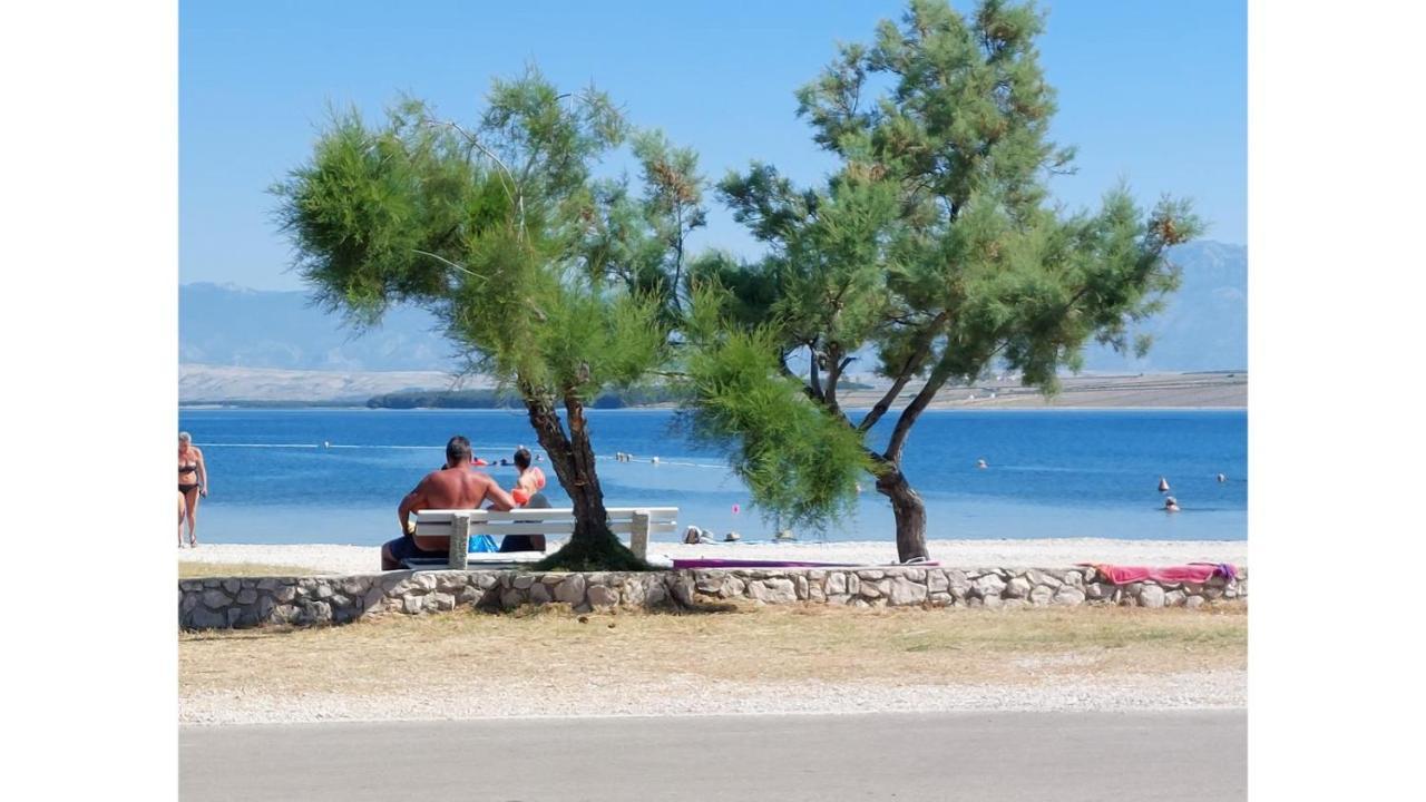 Blue Sea Vir Apartments Bagian luar foto