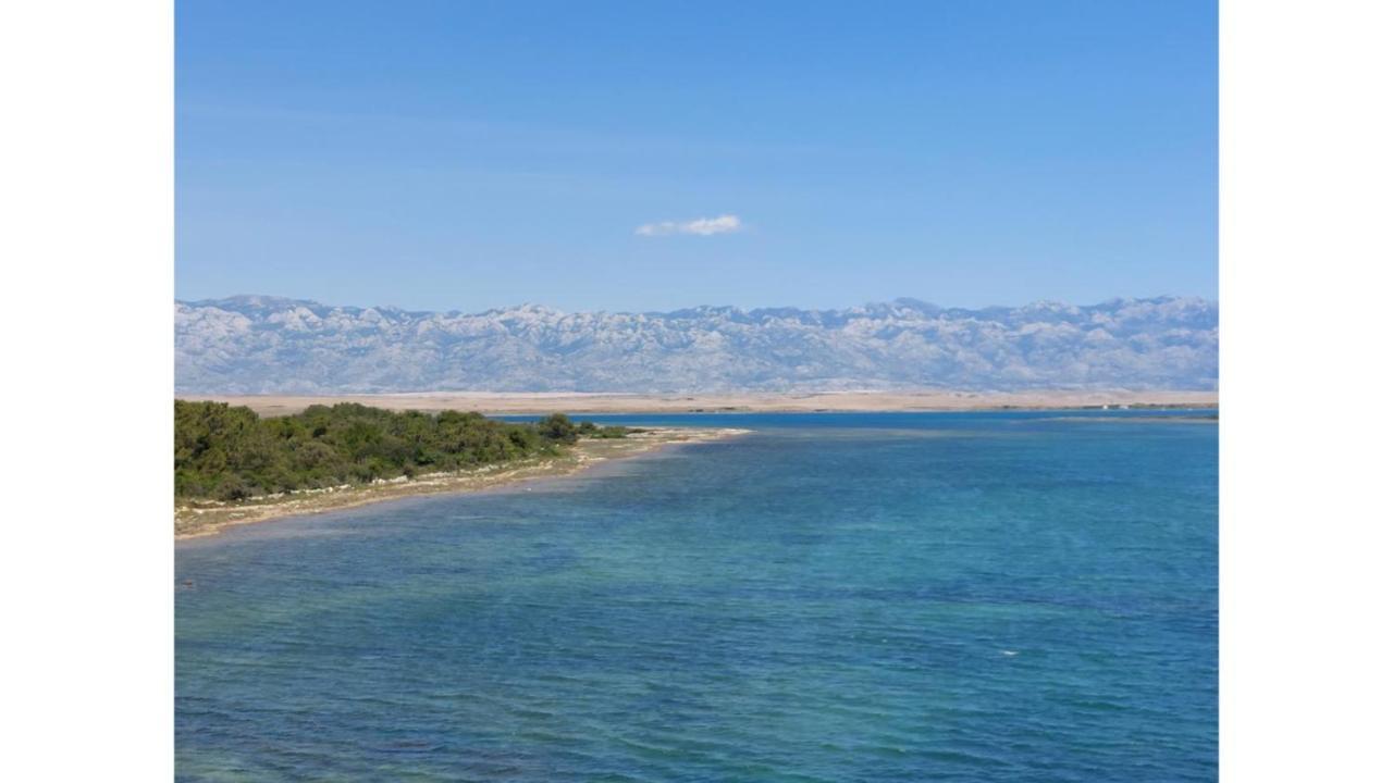 Blue Sea Vir Apartments Bagian luar foto